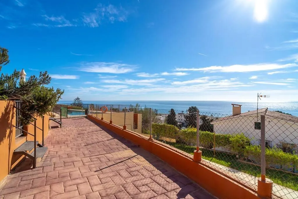 펜션 벨레즈 말라가 Adosado Con Vistas Al Mar Desde La Piscina Con Bbq 빌라